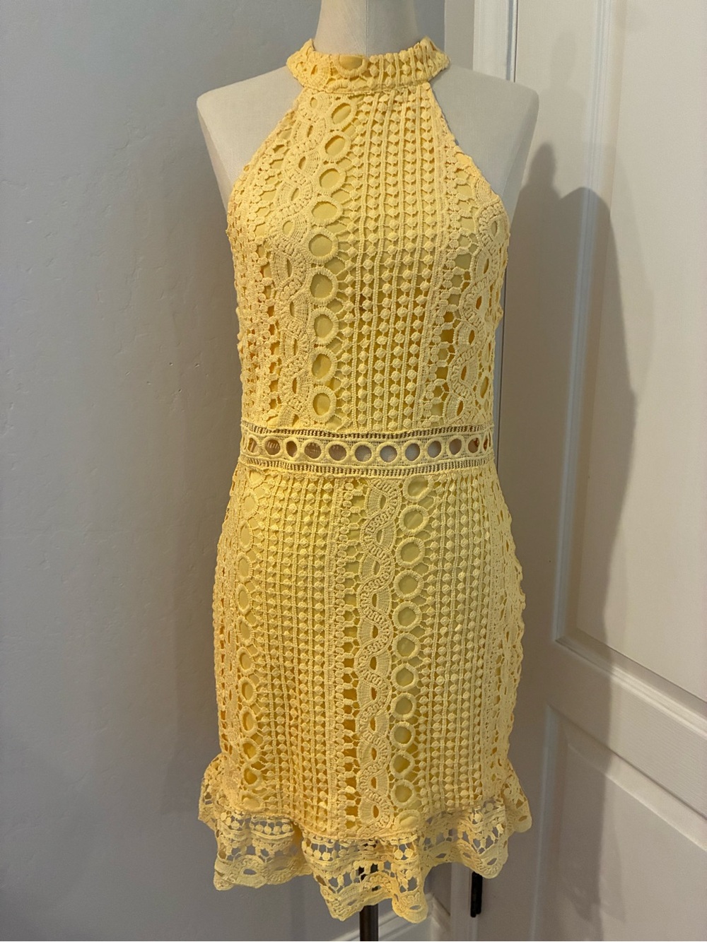 Charlotte Russe Yellow Crochet Halter Mini Dress Size L
